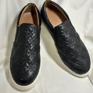 AEROSOLES aware x LAURA ASHLEY, La-Erin Black Quilted Slip on Sneakers